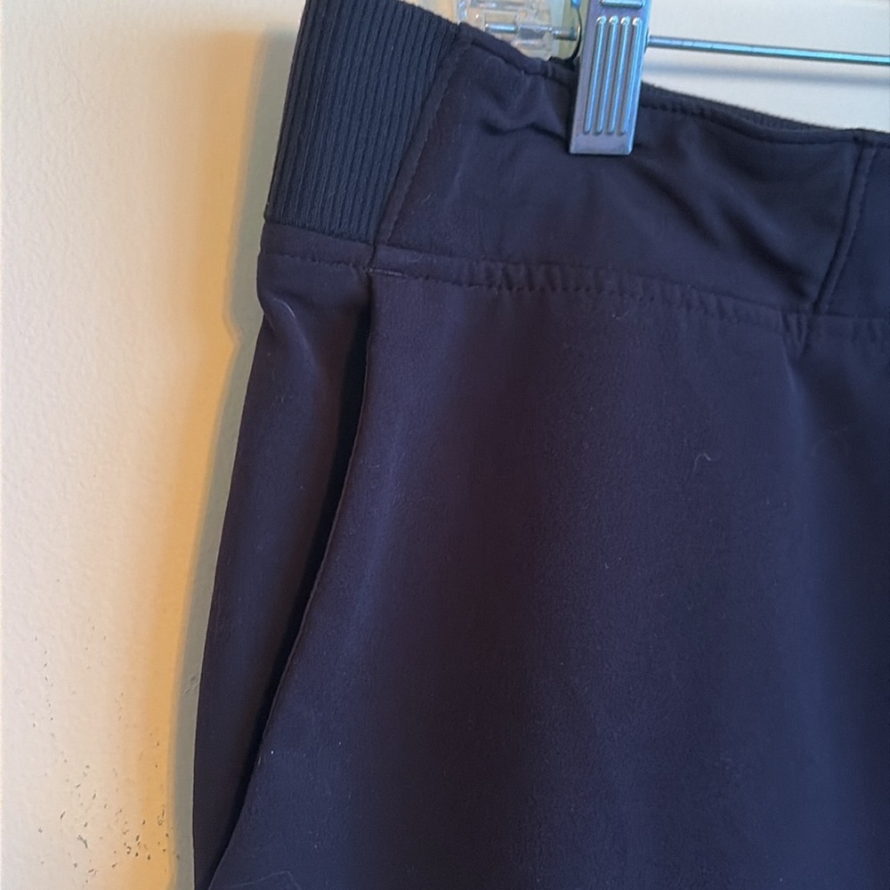 Athleta hiking skirt - Picture 2 of 4